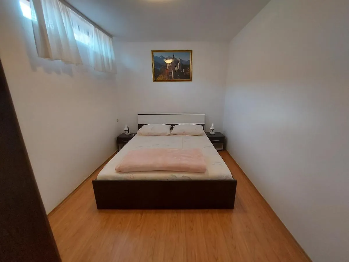 Apartmani Jasarevic Martinscica  0*, Мартиншчица
