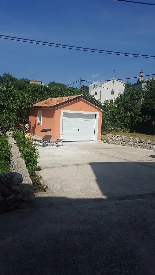 Apartmani Jasarevic Martinscica  Апартаменты Мартиншчица